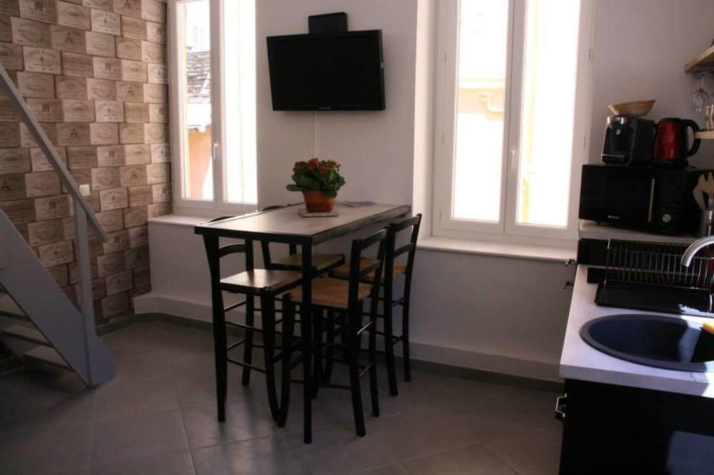 L'Oustaria 3 Bedrooms Apartment, Old Town Niza Exterior foto